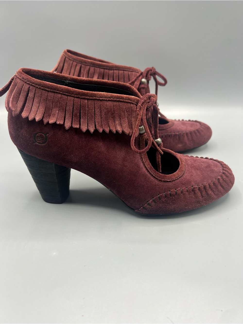 Born Corby Women’s Burgundy Suede Fringe Moccasin Ankle Bootie Heels